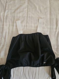 (Category: ) located in . Submitted by theasells (Listing ID 1437233272, Image 1). Description: .
