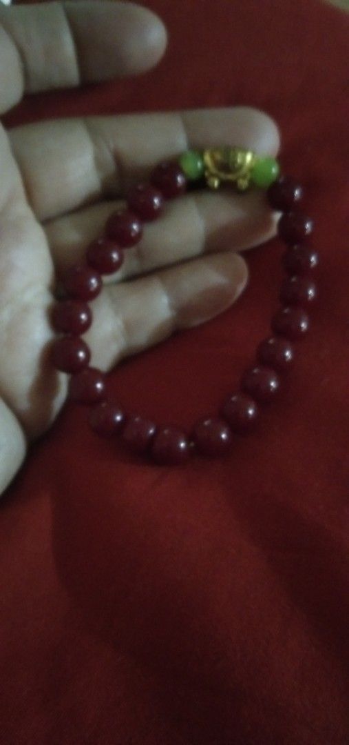 Red bracelet wd money charm (Category: Bracelets) located in Quezon City. Submitted by eidorableshop (Listing ID 1437231242, Image 3). Description: .