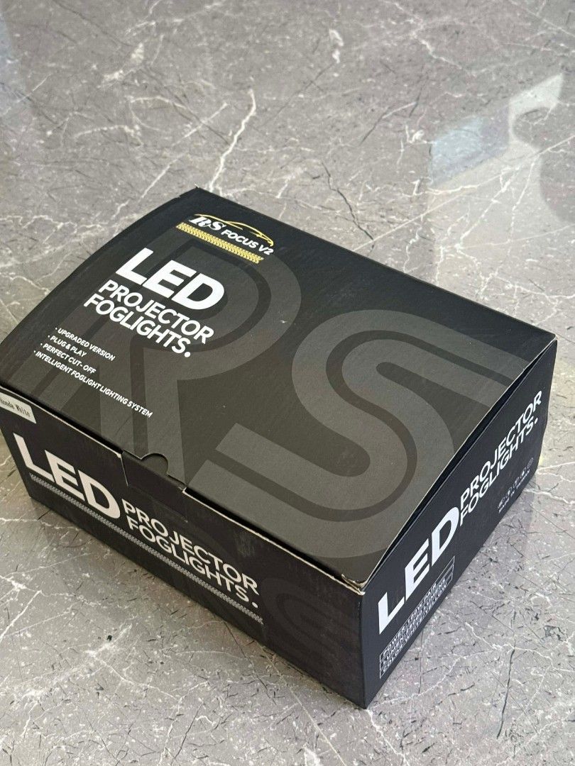 RS FOCUS V2 Projector Foglights by Greaseheads (Category: Lightings, Horns, and other Electrical Parts and Accessories) located in Makati City. Submitted by yco99 (Listing ID 1437276955, Image 3). Description: RS FOCUS V2 Projector Foglights by Greaseheads - 100W Pair - 28000 Lumens - White with blue cutoff line - with highbeam function - 3 inches price slightly negotiable!.