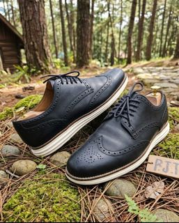 (Category: ) located in . Submitted by rjtbootshop2600 (Listing ID 1437225303, Image 1). Description: .