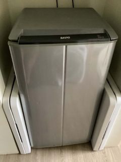 (Category: ) located in . Submitted by sellthings99 (Listing ID 1437288902, Image 1). Description: .