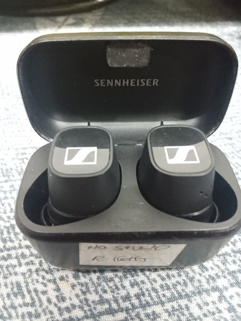 Sennheiser Wireless Earbuds CX400BT (Category: Earphones) located in Bacoor. Submitted by francisnuts (Listing ID 1437385880, Image 2). Description: - Sennheiser earbuds with charging case - Black color - Left earbud: Fully functional - ISSUE Right earbud: No sound output (Touch Control Working) - Charging Case working Buy at your own risk Payment First.