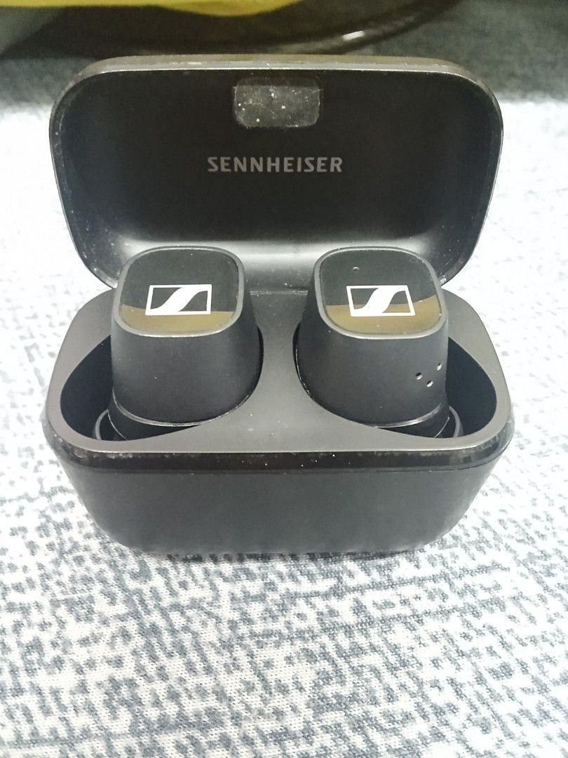 Sennheiser Wireless Earbuds CX400BT (Category: Earphones) located in Bacoor. Submitted by francisnuts (Listing ID 1437386158, Image 2). Description: - Sennheiser earbuds with charging case - Black color - Left earbud: Fully functional - ISSUE Right earbud: No sound output (Touch Control Working) - Charging Case working Buy at your own risk Payment First.