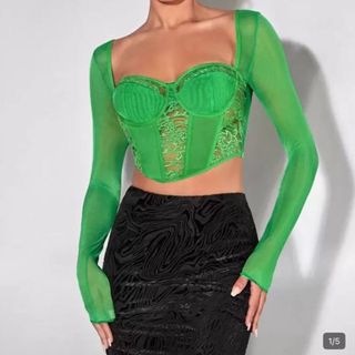 (Category: ) located in . Submitted by thesecondclosetsg_ (Listing ID 1437264940, Image 1). Description: .