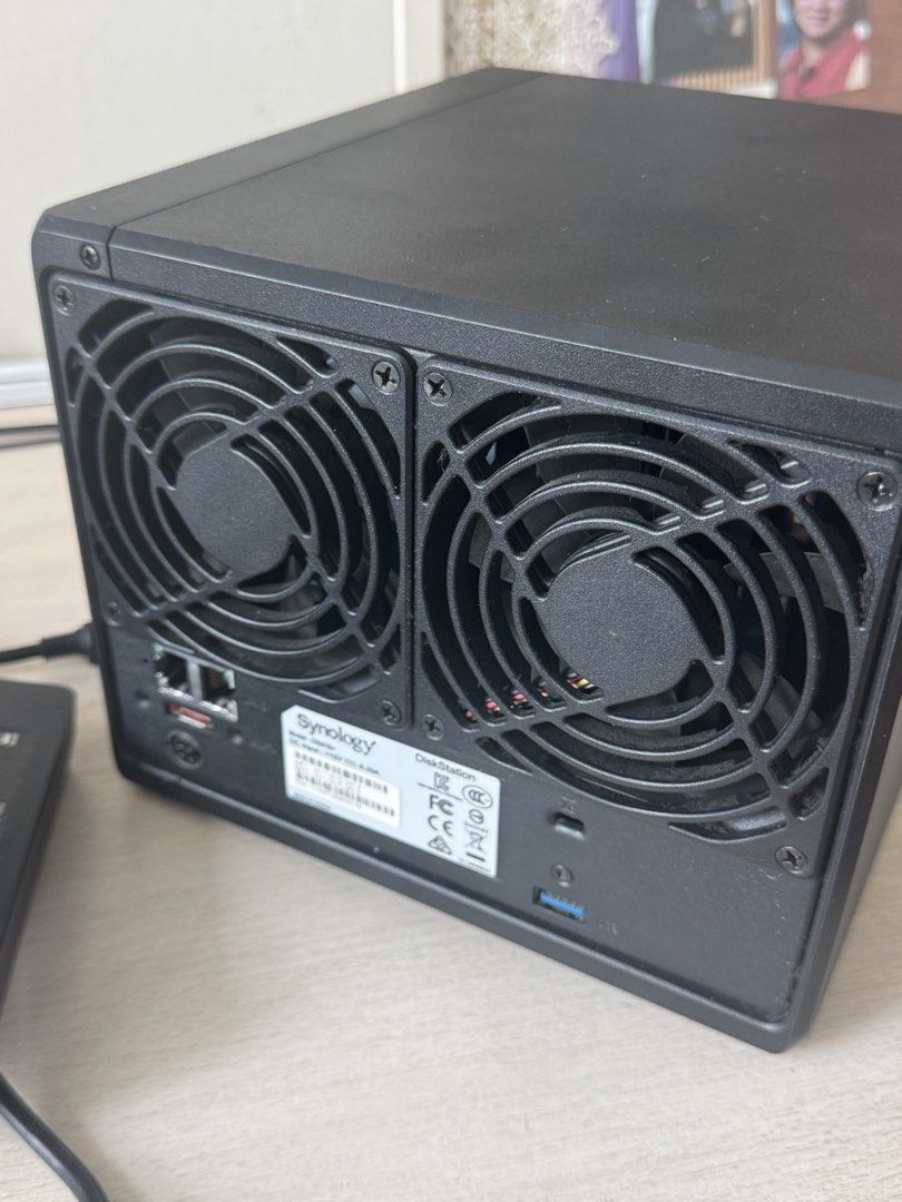 Synology DiskStation DS918+ NAS Server451080511606630401
