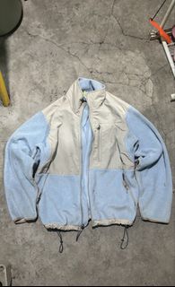 (Category: ) located in . Submitted by venthrifts_ (Listing ID 1437387240, Image 1). Description: .