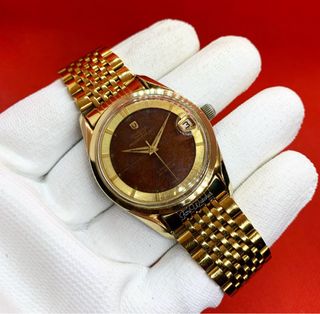(Category: ) located in . Submitted by fitribrandedwatches (Listing ID 1430272245, Image 1). Description: .