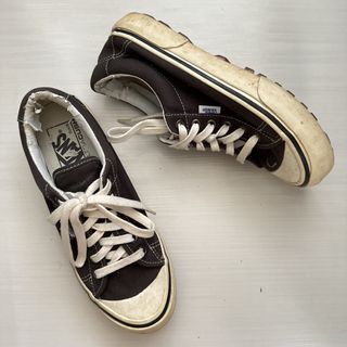 (Category: ) located in . Submitted by gccwardrobe (Listing ID 1437277020, Image 1). Description: .