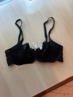(Category: ) located in . Submitted by helloitselym (Listing ID 1437222482, Image 1). Description: .