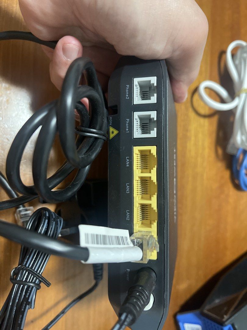 viewQwest modem, model HG6240A451551212487331842