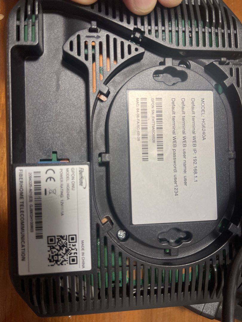 viewQwest modem, model HG6240A451551212487331843