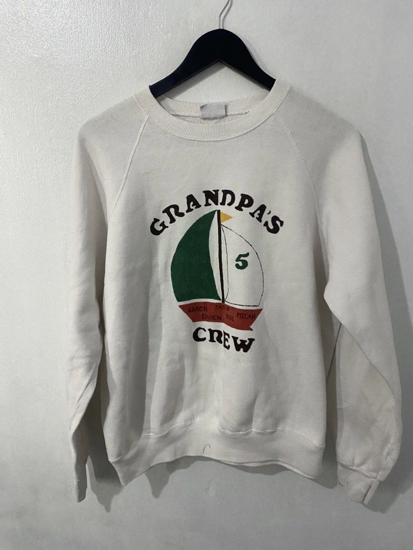 Vintage studry sweats lee white large shirt sweater jacket statement tee (Category: Tshirts & Polo Shirts ) located in Quezon City. Submitted by manilablacksheep (Listing ID 1437397379, Image 1). Description: Dimes 20wx27L Large Item storage code b33.