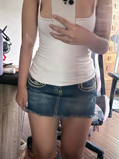 (Category: ) located in . Submitted by kaylashop1 (Listing ID 1437383871, Image 1). Description: .