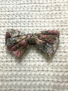 (Category: ) located in . Submitted by favoritepreloved (Listing ID 1437244930, Image 1). Description: .