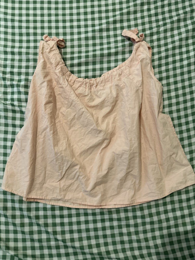 Whimsy Light Pink Ruffled Cami Top (Category: Sleeveless) located in Cebu City. Submitted by 11beaurette (Listing ID 1437323745, Image 1). Description: s-m.