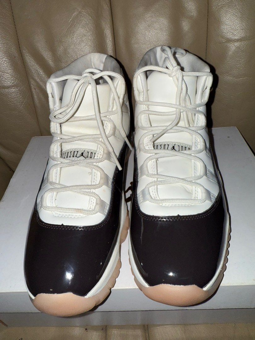 Air Jordan 11 Retro Neapolitan US 7.5W / 6.5M – Like New (Category: Sneakers & Footwear) located in Quezon City. Submitted by gooditems88 (Listing ID 1437286740, Image 2). Description: Air Jordan 11 Retro “Neapolitan” 🤎🤍 Authentic Air Jordan 11 Retro Neapolitan 🔥 Size: Women’s US 7.5 / Men’s US 6.5 / 25.5cm Condition: 9/10 – worn only 1–2x Complete with original box 📦 Very good condition, minimal signs of use. Selling because rarely used. Pri