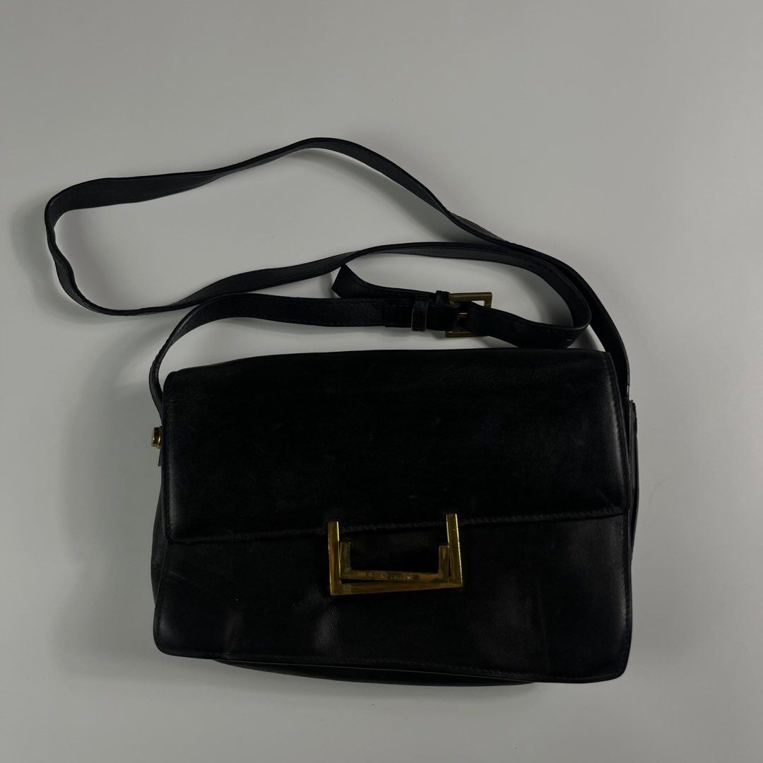 YSL LEATHER SHOULDER BAG✨ (Category: Cross-body Bags) located in Iloilo. Submitted by anonymous_ph (Listing ID 1437291025, Image 1). Description: YSL LEATHER SHOULDER BAG✨ SIZE-MEDIUM -WIDTH 10 -LENGTH 6.5 CLRTE:9.5/10 (MINIMAL SIGN OF USED) NO MAJOR FLAW DM📩.