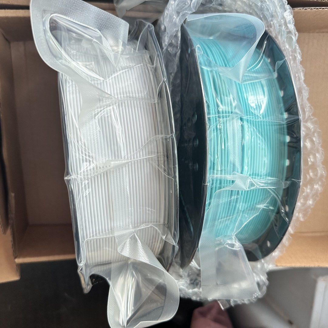 3D Printer Filament - White and Teal451902617714708480