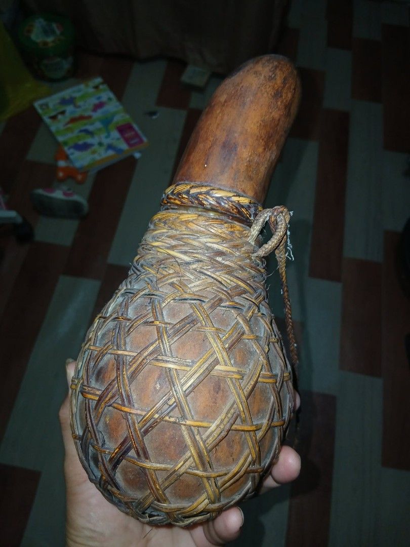 80's ifugao or gaddang lime container (Category: Vases & Decorative Bowls) located in Cabuyao City. Submitted by happyowl.4d8c6e (Listing ID 1437558933, Image 1). Description: this is a 80's ifugao or gaddang lime container or tabayag..