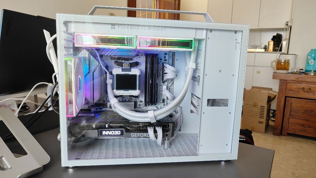 9950X, RTX 3070 PC