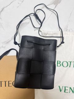 （分類：）位於 。 由 iamjoeyz 提交（商品編號 1437542890，圖片 1）。簡介： 。