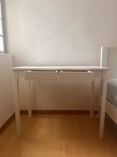 （分類：）位於 。 由 fionaaa0803 提交（商品編號 1437464086，圖片 1）。簡介： 。