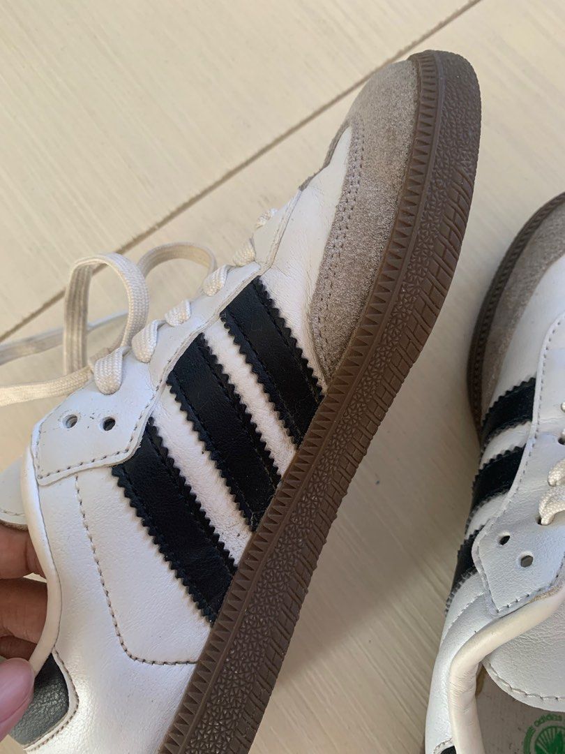 Adidas Samba Vegan (Category: Sneakers) located in San Luis. Submitted by dialopez (Listing ID 1437447517, Image 2). Description: .