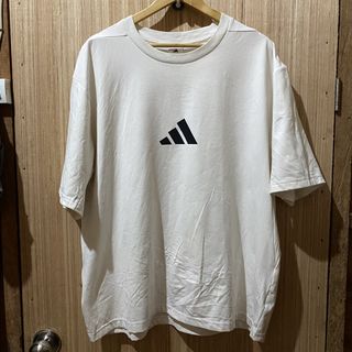 (Category: ) located in . Submitted by thriftcher (Listing ID 1437402157, Image 1). Description: .