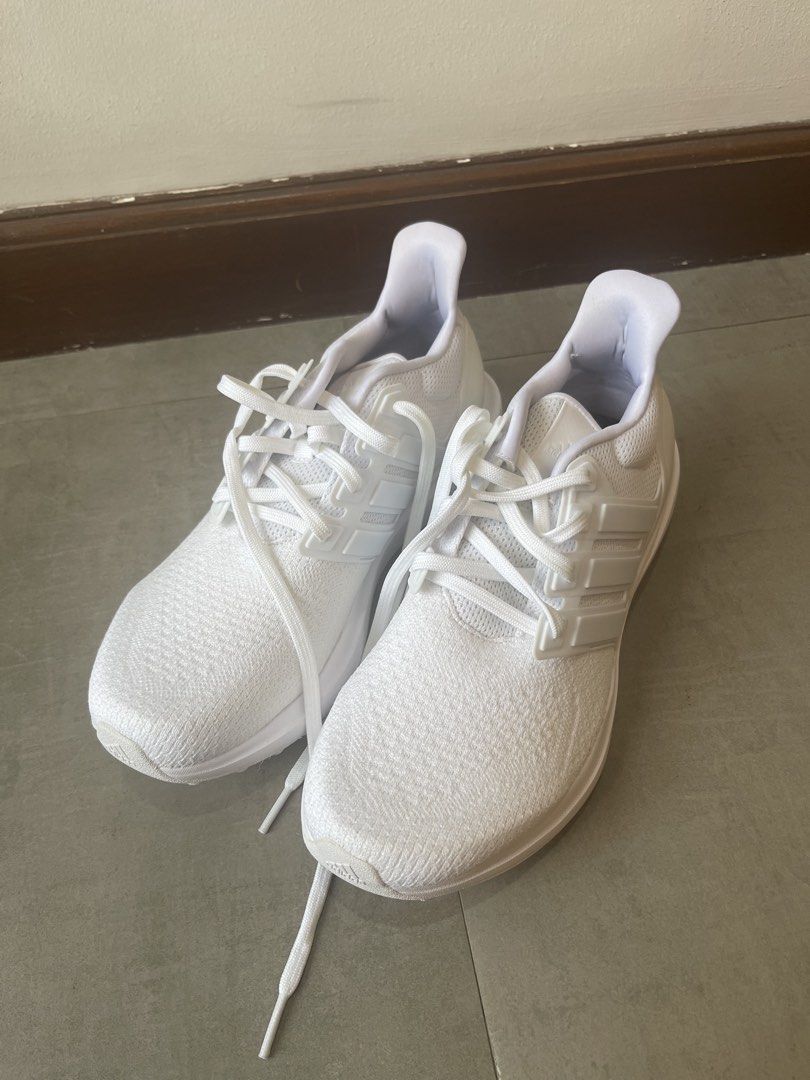 Adidas Ultraboost White Sneakers (Category: Sneakers) located in Mandaluyong City. Submitted by manilasyoungstunna (Listing ID 1437486432, Image 2). Description: Bought in an outlet in the US Never worn In amazing condition, pure white & smells like new shoe Logo inside worn off & some small marks due to handling (see last slide) Great basic shoe PRICE NEGOTIABLE! MESSAGE for more details - Adidas Ultraboost sneakers - Color: White - Size: UK 6.5