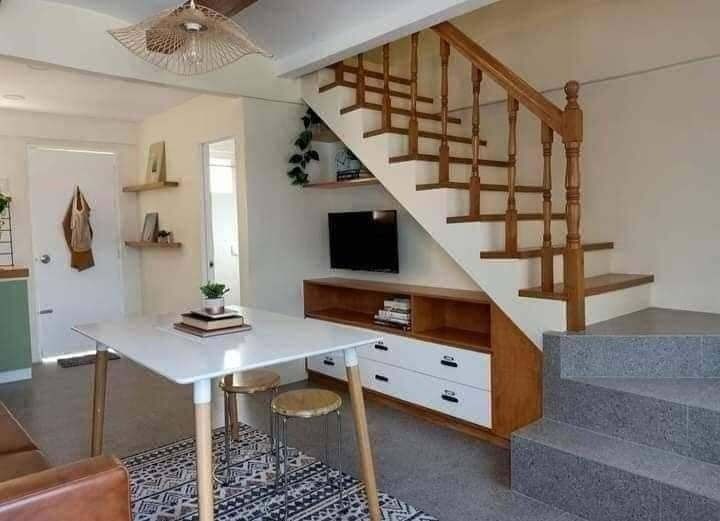 Affordable Townhouse in Lipa (Category: Townhouse) located in General Trias. Submitted by marajc_realty.102 (Listing ID 1437420364, Image 2). Description: Exciting news for all homebuyers out there! For as low as P10,000 you can now reserve a End unit at Burbank Village. Located at Brgy. Antipolo Del Norte , Lipa City, Batangas Actual Turnover of Townhouse Bare Type ✅ Floor area : 54sqm ✅ Lot area : 43sqm ✅ Provision for 2 bedrooms ✅ Dining and L