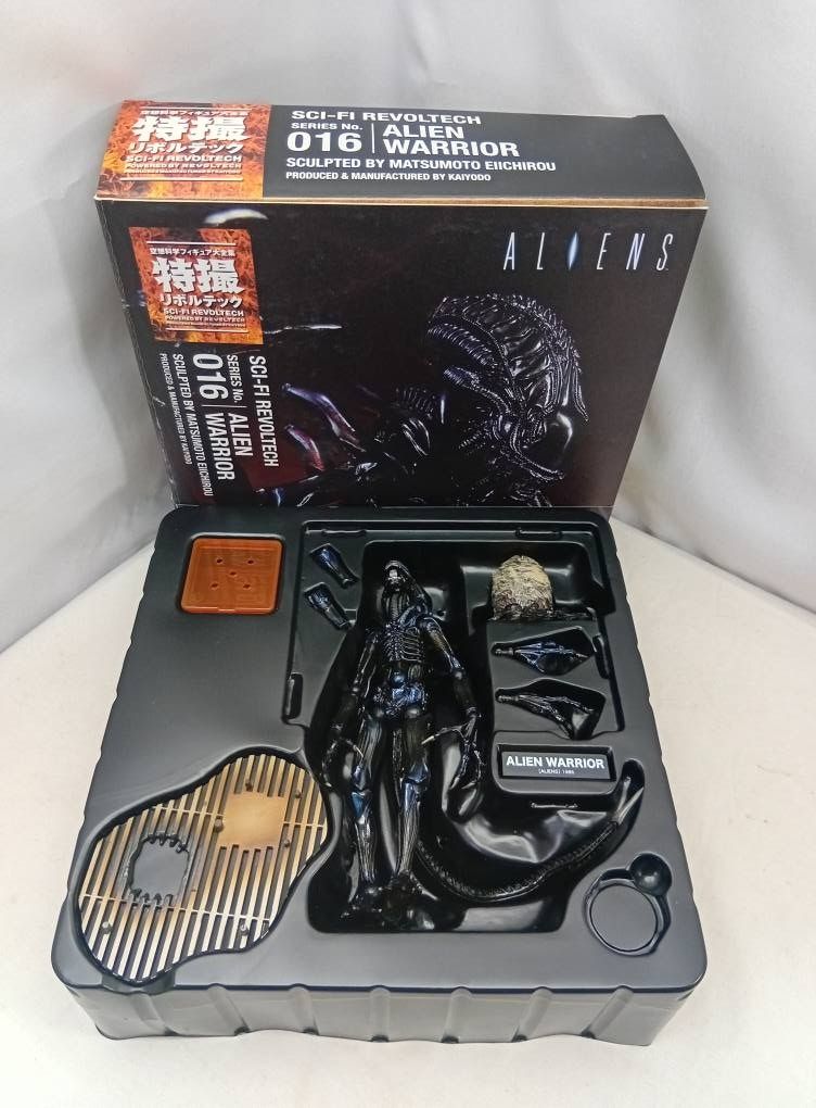 Aliens Revoltech #016 Kaiyodo 6" Alien Warrior Action Figure (Category: Toys & Games) located in Quezon City. Submitted by ToyzzKoleksyon (Listing ID 1437577831, Image 1). Description: Authentic/Branded. -Price: 1,500 -Condition: AS IS. Good. Back in Box. OLD STOCK. -Issue: NONE -What you see is what you get. -Please check photos for issues. -Pm me for questions. -Location: Quezon City b145n.