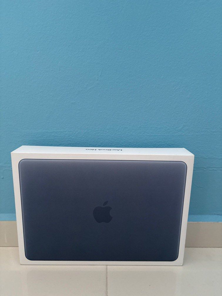 MacBook Neo451892402014791680