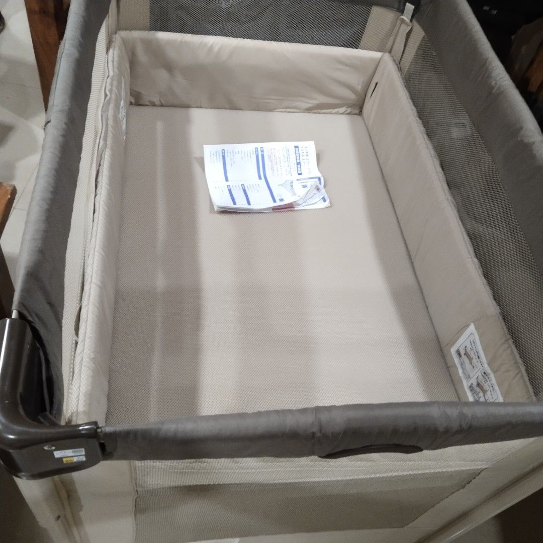 Aprica coconel air plus crib/ playpen (Category: Infant Playtime) located in Cavite. Submitted by dimple082 (Listing ID 1437542946, Image 3). Description: good as new complete with bag and manual 25k original price selling @6k.