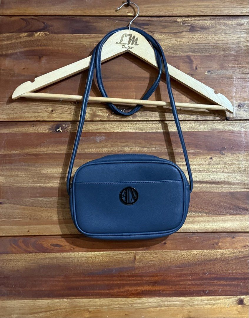 Armani Exchange Sling Bag Navy Blue (Category: Luxury Bags & Wallets) located in San Pablo. Submitted by lmdailo (Listing ID 1437456828, Image 1). Description: Condition: Likenew Color:Navy Blue Original 💯 galing Us .