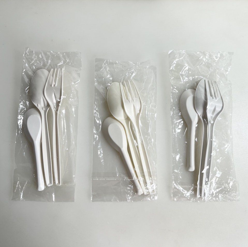 Assorted Disposable Cutlery Sets (new)452093241543905282