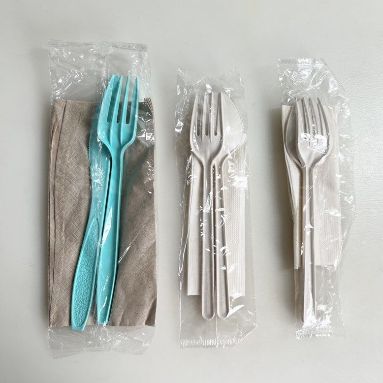 Assorted Disposable Cutlery Sets (new)452093241543905284