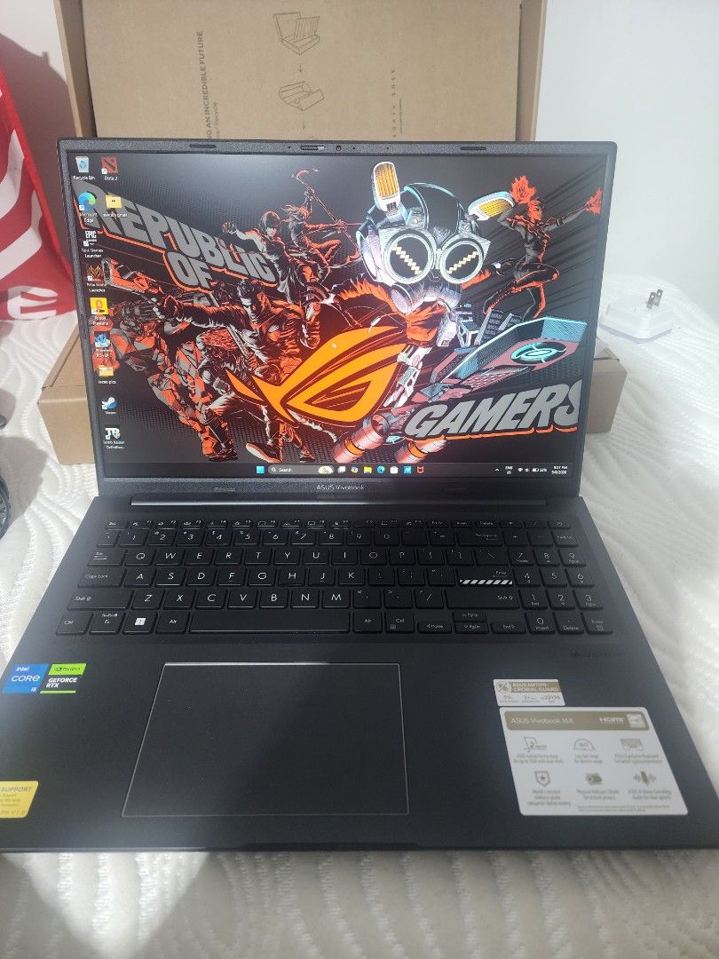 Asus vivobook x16 k3605VC (Category: Laptops & Notebooks) located in Manila. Submitted by zero_none (Listing ID 1437577630, Image 1). Description: Sale or swap asus vivobook 16x k3605VC+10k to ur iphone 17 pro max Specs 13th gen i5-13420 (2.10GHz) 8gb ram Nvidia geforce 3050 4gb laptop gpu (4gb) intel(R) UHD (128) (smooth for gaming and multi tasking) 512gb storage Last april 30, 2026 lang nabili 2yrs warranty pa po No issue complete with box,cha