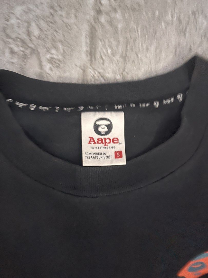 BATHING AAPE UNVRS T-shirt (Category: Tshirts & Polo Shirts ) located in Gapan. Submitted by curatedthrift67 (Listing ID 1437536117, Image 3). Description: 20x27 No Issue Good Condition Color rate : 10/10 350 + sf no refund policy unli vc unli vouch .
