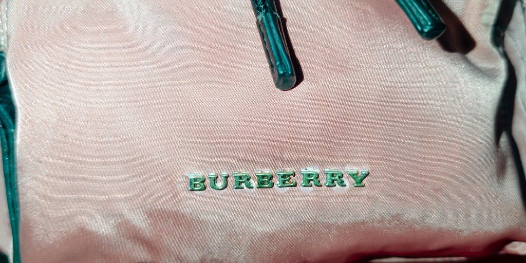 Burberry (Category: Backpacks) located in Caloocan City. Submitted by faithera0331 (Listing ID 1437569472, Image 3). Description: near large.