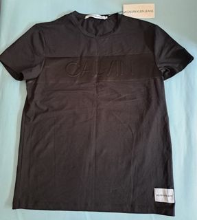 （分類：）位於 。 由 happygolucky1997 提交（商品編號 1437568118，圖片 1）。簡介： 。