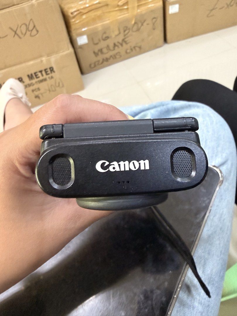 Canon Powershot V10 (Category: Cameras) located in Molave. Submitted by andrealyn365 (Listing ID 1437401970, Image 3). Description: Canon PowerShot V10 Still under warranty From Canon Canada Rs: I won’t use it anymore.. Selling price 18k but still negotiable COD only Message me if you want some other information about the camera that you want to know and to ask about….