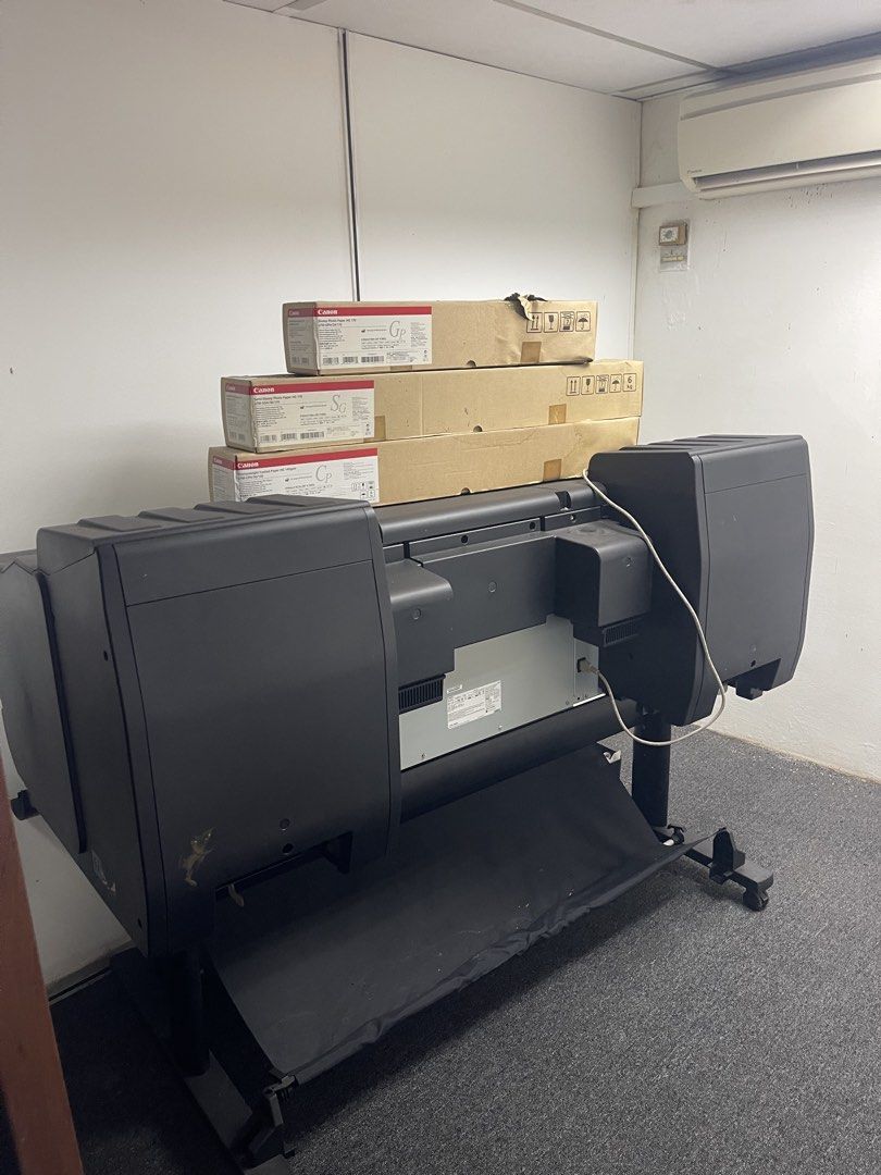 Canon Large Format Printer with Ink Cartridges452692866122403840