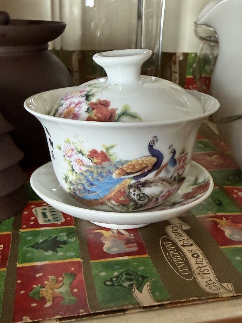 Chinese tea pot n cups set451963958372618241
