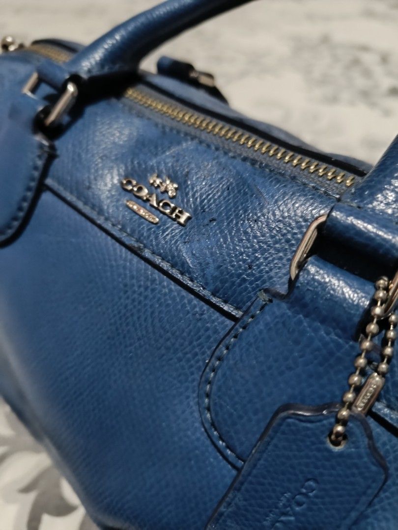 Original Coach Blue Bennett Satchel (Category: Luxury Bags & Wallets) located in Subic. Submitted by yssacollection (Listing ID 1437502840, Image 3). Description: .