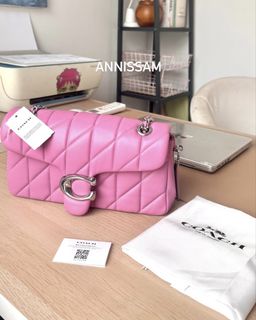 (Kategori: ) berada di . Dikirim oleh whimsicalsquad (ID iklan 1437500516, Gambar 1). Deskripsi: .