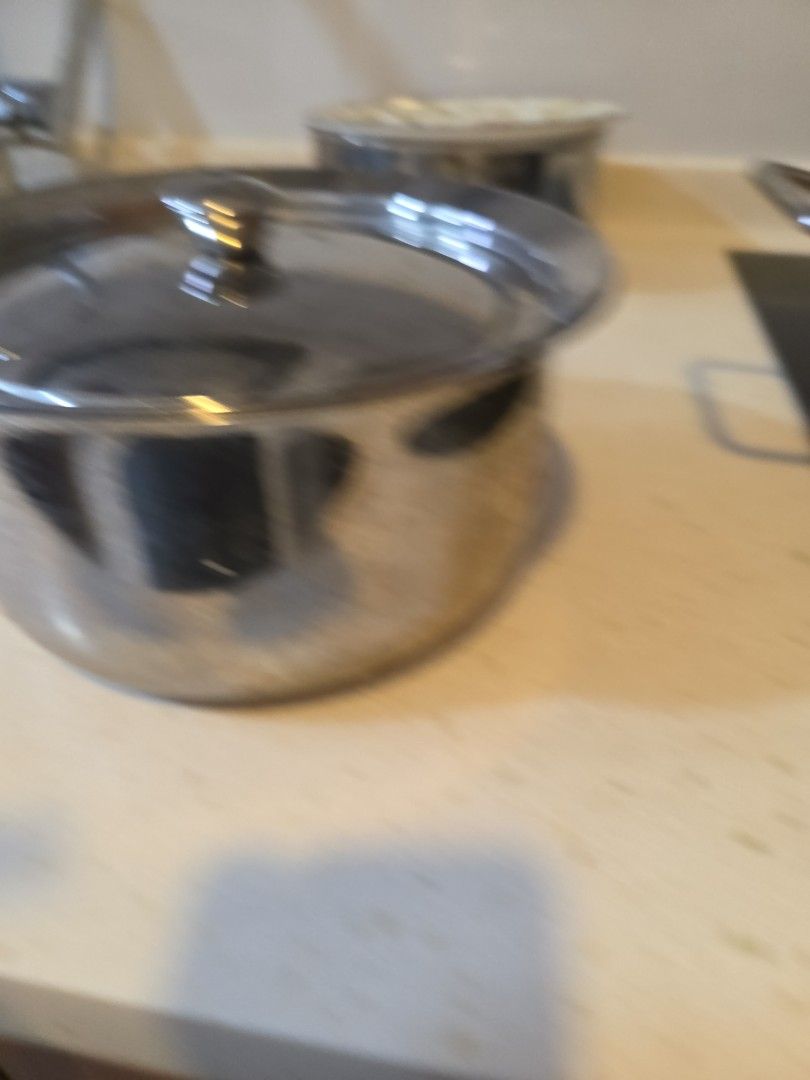 Cooking utensils452095809139527680