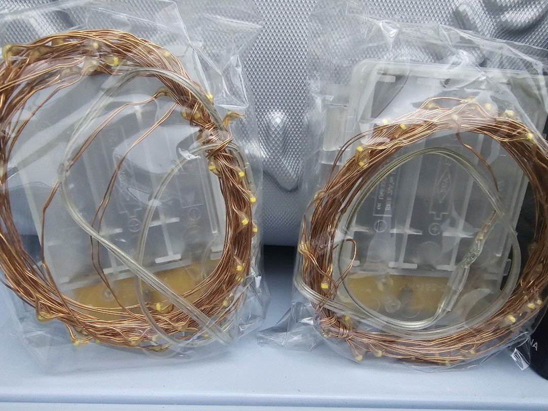 Copper Wire String Lights (Category: Lighting) located in Singapore. Submitted by obachan (Listing ID 1437570053, Image 3). Description: - New copper wire string lights - Multi-colored - Ideal for decoration - Creates a warm and cozy atmosphere.