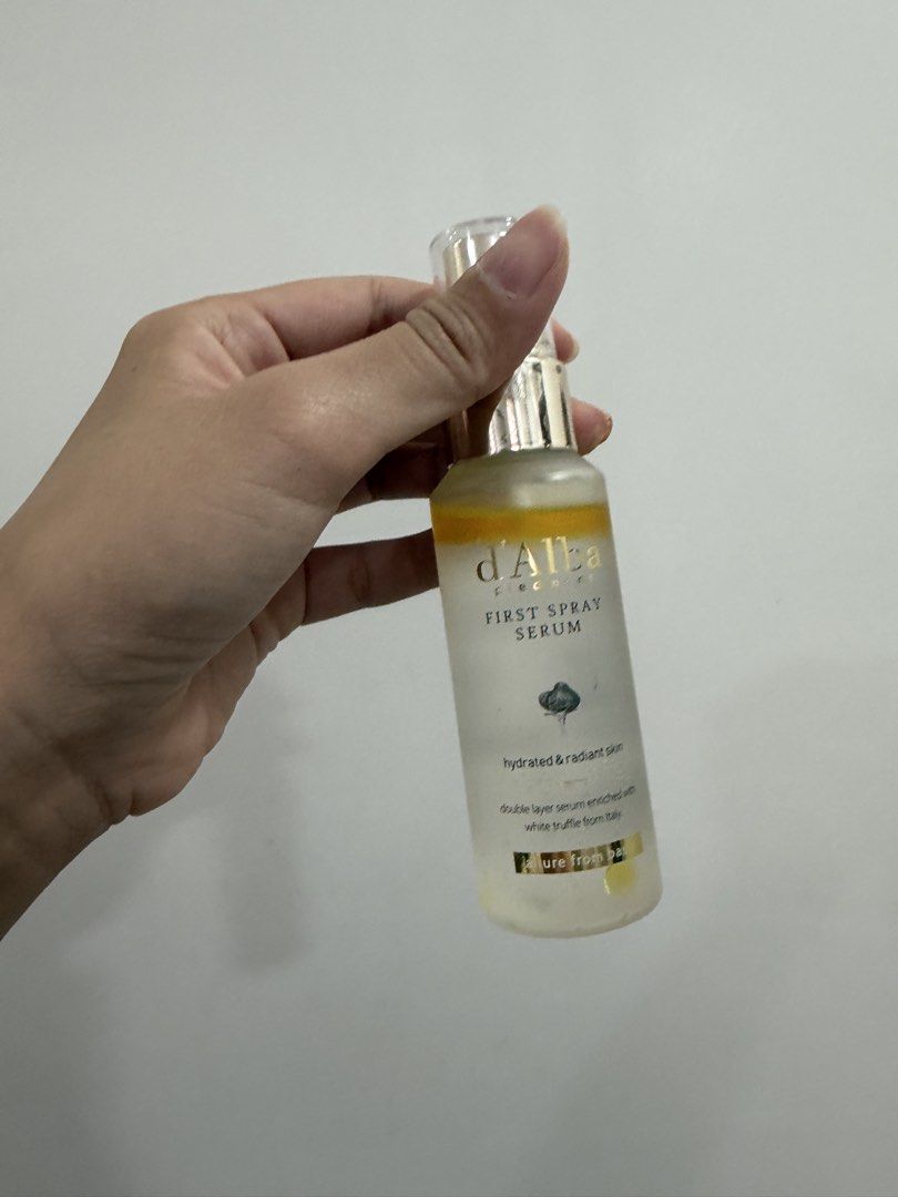 D alba spray (Category: Face Care) located in Quezon City. Submitted by destashingmycloset (Listing ID 1437413181, Image 1). Description: .