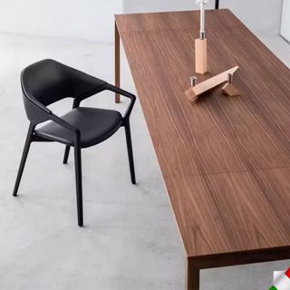 (Category: ) located in . Submitted by d.dfurniture (Listing ID 1437477912, Image 1). Description: .