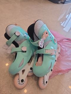 (Category: ) located in . Submitted by sunshinedazzle (Listing ID 1437456789, Image 1). Description: .